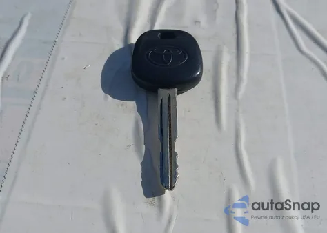 2015 Toyota Tacoma Base V6 z USA, uszkodzony, nr VIN 3TMMU4FN4FM077170